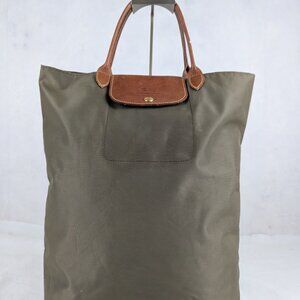 Longchamp Le Pliage Green Bag – Authentic Nylon Handbag, Gently Used, Chic!